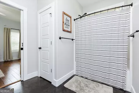 Entry Way - 3002 Wiregrass Rd, Perry, GA 31069 photo 5 of 6