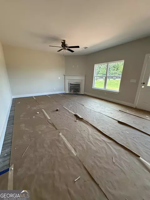 Living - 11209 Cornerstone Way, Hampton, GA 30228 photo 1 of 1