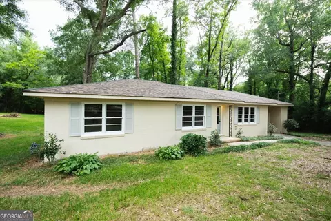 831 Forest Hill Ct, Macon, GA 31210