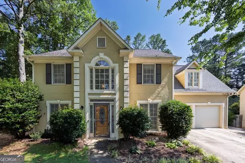 639 Radford Cir, Woodstock, GA 30188