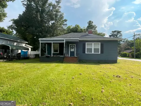 412 E Orange St, Jesup, GA 31546