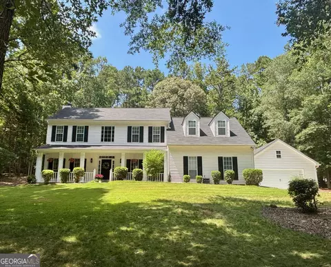 100 Glenwood Chase Ln, Peachtree City, GA 30269