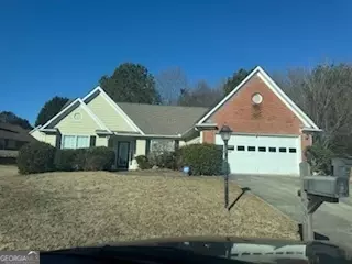 904 Steffi Ct, Lawrenceville, GA 30044