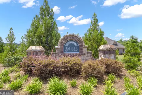 270 Plainfield St, Fayetteville, GA 30215