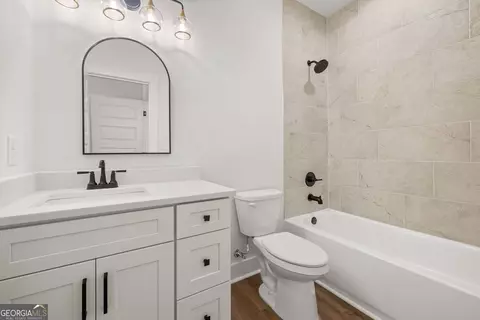 Bath - 103 Planters Pointe Ct, Baldwin, GA 30511 photo 5 of 6