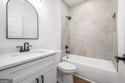Bath - 103 Planters Pointe Ct, Baldwin, GA 30511 photo 4 of 6