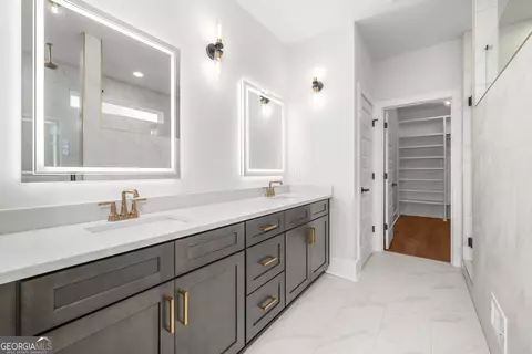 Bath - 103 Planters Pointe Ct, Baldwin, GA 30511 photo 1 of 6