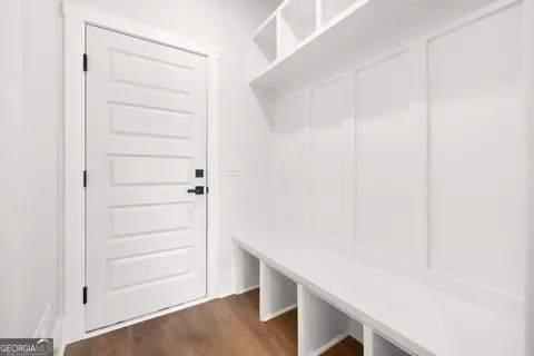 Entry Way - 103 Planters Pointe Ct, Baldwin, GA 30511 photo 2 of 6