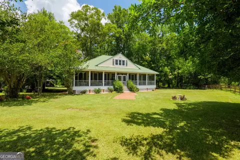 7552 Webb Rd, Hahira, GA 31632