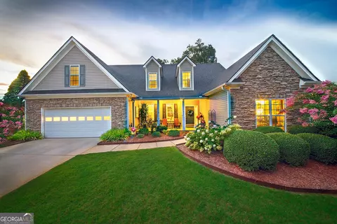 4493 Circassian Pl, Gainesville, GA 30507