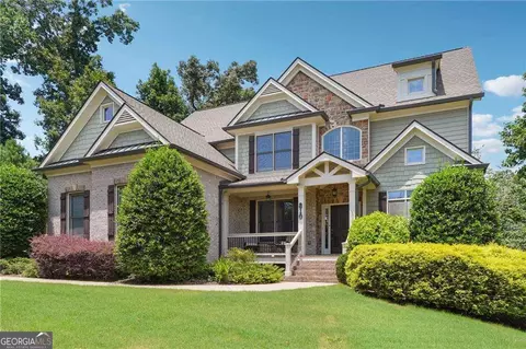 810 Ravenstone Way, Canton, GA 30115