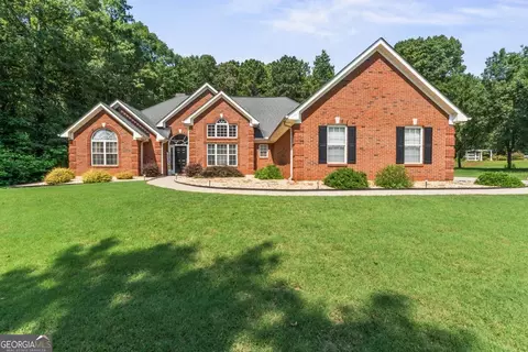 585 Huiet Dr, Mcdonough, GA 30252