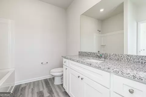 Bath - 224 Rooker Dr, Lagrange, GA 30241 photo 2 of 2