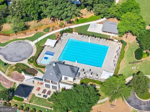 Exterior - 7210 Devonhall Way, Duluth, GA 30097 photo 14 of 16