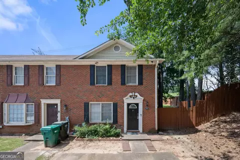 5567 Executive Way, Norcross, GA 30071
