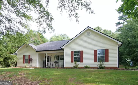 70 Hidden Brook Trl, Newnan, GA 30265