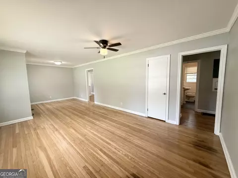 Living - 110 Dogwood Dr, Lagrange, GA 30241 photo 4 of 6