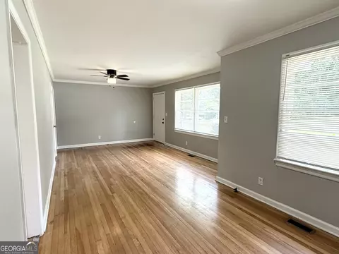 Living - 110 Dogwood Dr, Lagrange, GA 30241 photo 1 of 6