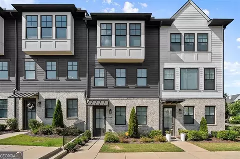 6524 Beacon Dr, Atlanta, GA 30328