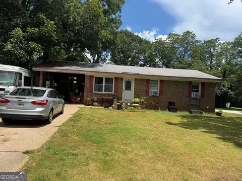 1015 Highland Ave, Madison, GA 30650