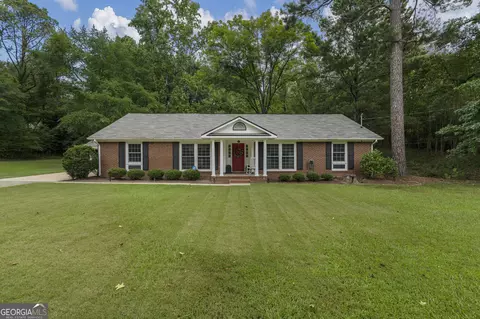 341 Crestfield Dr, Columbus, GA 31904