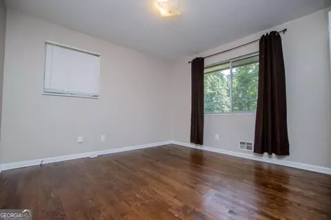 2057 Terry Ln, Douglasville, GA 30135