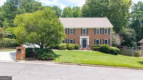 1366 Mile Post Dr, Atlanta, GA 30338