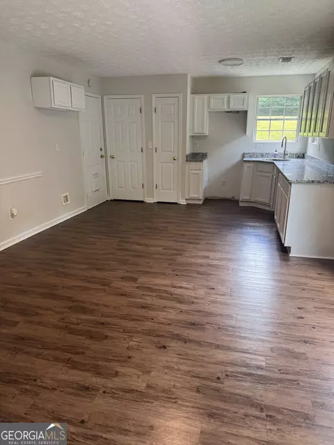 Other - 454 Old Tree Dr, Jackson, GA 30233 photo 4 of 5