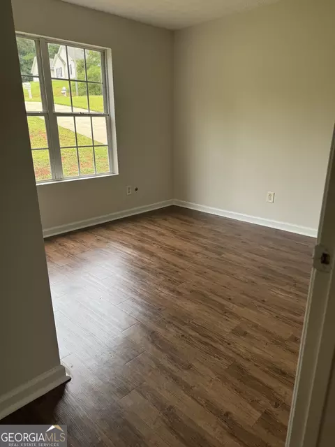 Bedroom - 454 Old Tree Dr, Jackson, GA 30233 photo 1 of 3