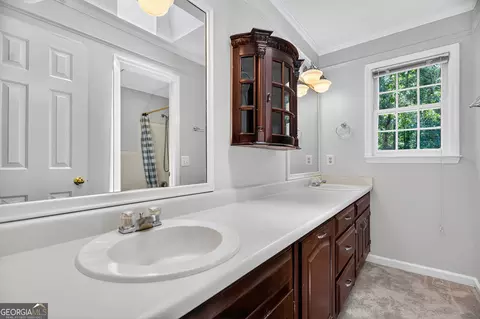Bath - 123 Brittney Ln, Lagrange, GA 30240 photo 4 of 4