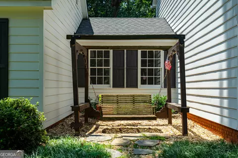 Exterior - 123 Brittney Ln, Lagrange, GA 30240 photo 4 of 13