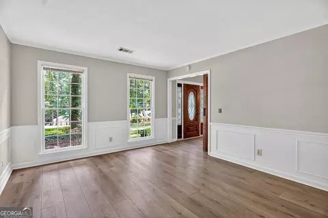 Living - 123 Brittney Ln, Lagrange, GA 30240 photo 1 of 2