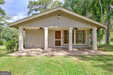 Exterior - 506 Glenridge Rd, Lagrange, GA 30240 photo 9 of 12