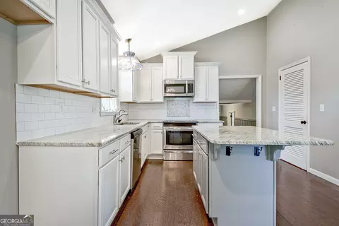 Kitchen - 506 Glenridge Rd, Lagrange, GA 30240 photo 3 of 3