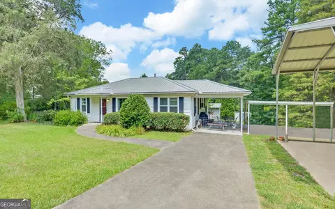88 Buena Vista Dr, Eastanollee, GA 30538