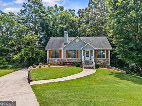 334 Tallassee Ln, Statham, GA 30666