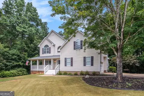 25 Grange Ct, Sharpsburg, GA 30277