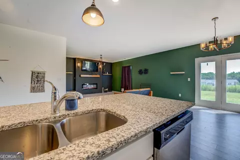 Kitchen - 89 Dorsey Way, Monroe, GA 30655 photo 1 of 5