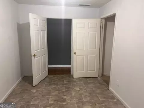 6968 Fielder Rd, Rex, GA 30273 photo 3
