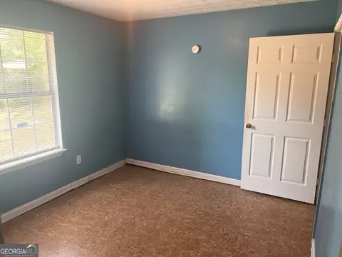 6968 Fielder Rd, Rex, GA 30273 photo 5