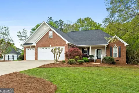 227 Willow Ridge Ln, Jackson, GA 30233