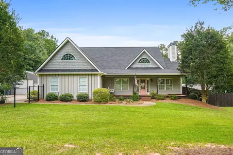 892 Morgan Dairy Rd, Milner, GA 30257