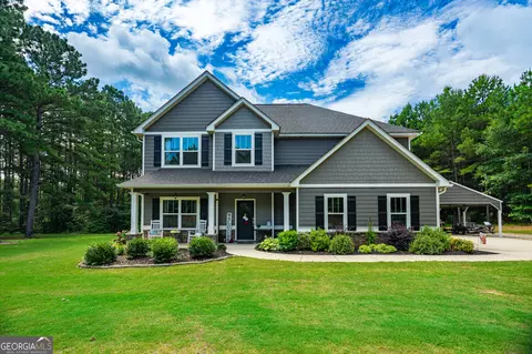 40 Jim Perry Rd, Lagrange, GA 30241