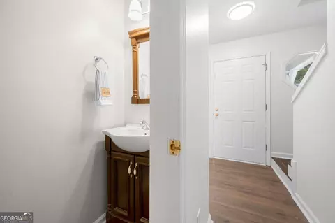 3009 Garland Dr, Marietta, GA 30008