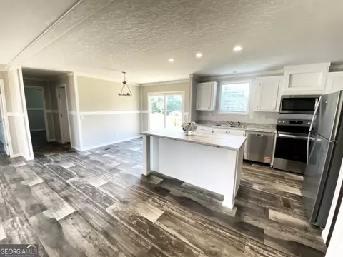 Kitchen - 239 Golf Course Rd, Demorest, GA 30535 photo 5 of 5