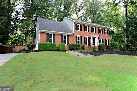 2329 Milstead Cir NE, Marietta, GA 30066
