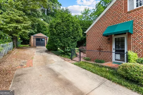 Exterior - 305 Waverly Way, Lagrange, GA 30240 photo 13 of 17