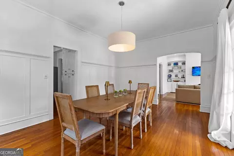 Dining - 305 Waverly Way, Lagrange, GA 30240 photo 3 of 4