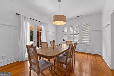 Dining - 305 Waverly Way, Lagrange, GA 30240 photo 4 of 4