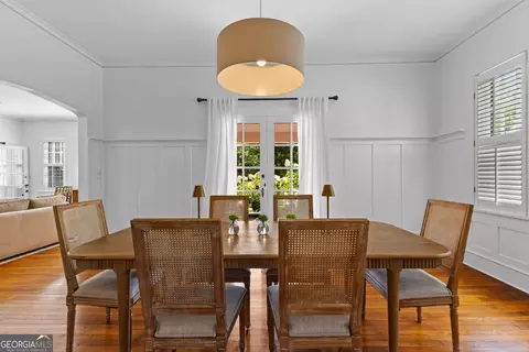 Dining - 305 Waverly Way, Lagrange, GA 30240 photo 2 of 4